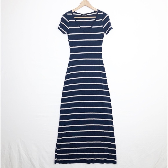 Soprano blue & white striped bodycon T-shirt dress Maxie dress - Picture 9 of 9